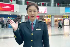 广州东站全攻略来了！ 真诚地提示各位旅客，预留足够的候车时间。（视频：唐嘉璐）！#广州东 #铁路 #广深 #广汕 #梅龙视频封面