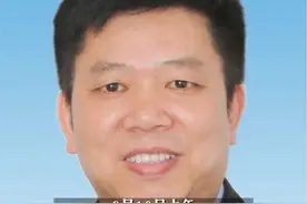 华中科技大学协和深圳医院党委书记被举报多项违法 当事人回应：是诬告，已报警 当地卫健局已介入 #深圳南山区人民医院党委书记回应被举报 #深圳南山区人民医院党委书记被举报 #深圳南山区人民医院  #深圳南山区卫健局 #邓启文视频封面