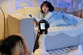 花小钱拍大片！在家就能拍的氛围雪景窗 #拍照技巧 #氛围感拍照 #万能拍照公式 #冬季氛围感照片 #下雪拍照