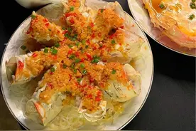 今晚宵夜吃个帝王蟹，试试一蟹四吃 #帝王蟹做法 #帝王蟹三吃 #深夜放毒