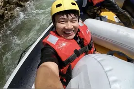 今天带大家玩贵州通天河之一的洛北河漂流，第一个瀑布太刺激了！！#詹敬笑#旅行#vlog #大河漂流看贵州  #洛北河大河漂流视频封面