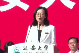 教书育人楷模，非常优秀的管理者，我的老师杨彦玲教授！#教师视频封面