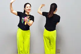 #大姑娘美大姑娘 64步完整版正背面##广场舞dou起来 #背面演示