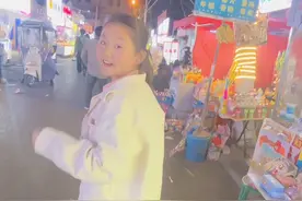 回老家带你们感受真实的农村烟花气！#记录我的农村生活 #逮鱼摸虾 #农村生活 #夫妻日常 #户外视频封面