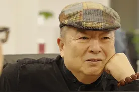 孩子们，我们不会走散，因为还欠你们一个拥抱！#算法帮董浩找到30年前小朋友 #大有学问 #算法@小黄同学Lea视频封面