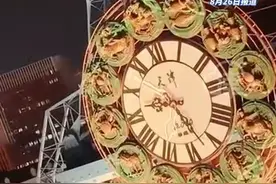 提醒 ！8月27日晚20时30分起， 天津市部分区域实施临时交通管控措施！请提前安排好出行时间、路线和方式，过往车辆、行人按照现场交警指挥通行 #天津dou知道  #限行  #交通管控  #出行  #交通出行