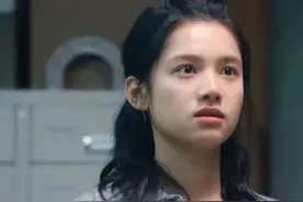 推开你时，我也曾红了眼眶#陈飞宇张婧仪 #李峋朱韵 #点燃我温暖你 #打火机与公主裙 #命韵峋环