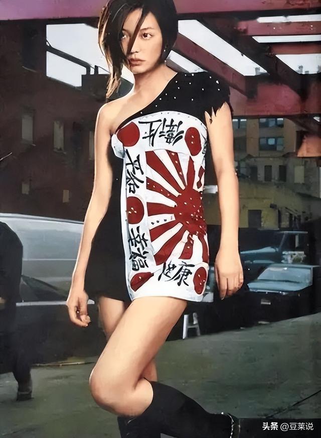 封杀四年，49岁赵薇突传消息，因胃癌去世传闻5个月前就真相大白