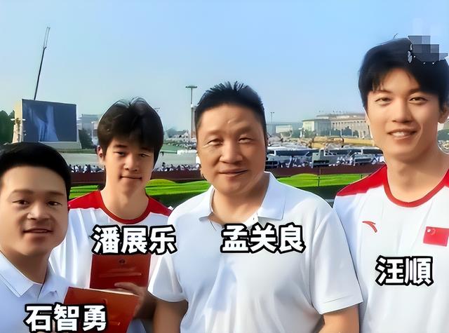 93阅兵结束不到一周，担心的事情还是发生，唐国强受嘲王雷被牵连