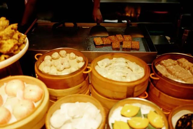 中国首个美食地标城市！300多种小吃，带上1TB的胃才能吃嗨