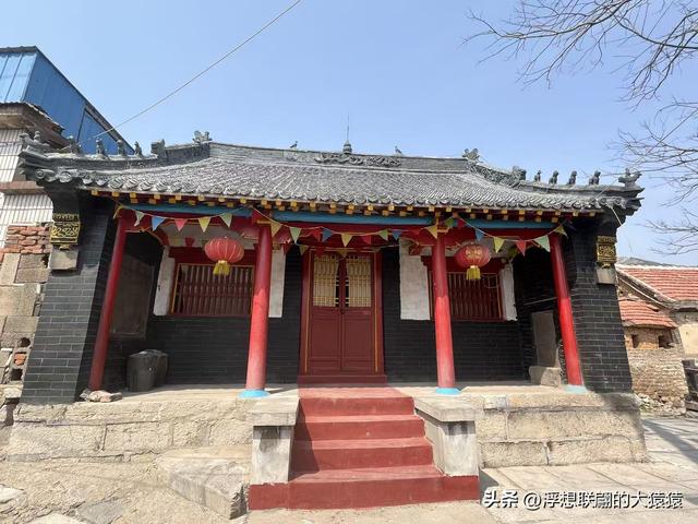 博山石马乡的中石马，留有众多古宅和古庙、古槐