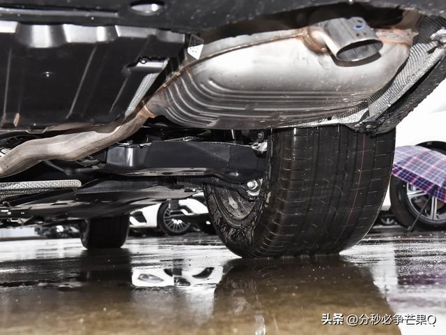 深度体验25款奔驰改款E300l时尚型 后的真实感受