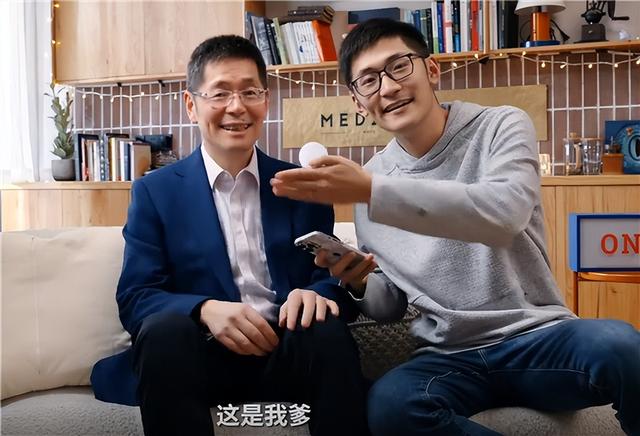 影视飓风Tim靠什么赚钱