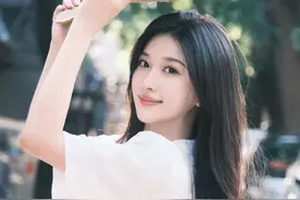 中国传媒大学最美校花 佟羲侨 她的美是未经雕琢的璞玉 温润而内敛图片