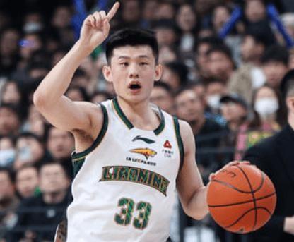 CBA排名乱套了！北京四连胜稳居第一，辽宁险胜排第二，黑马第五