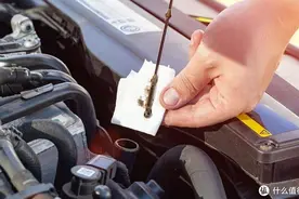 汽车机油千万别选错，发动机润滑油选购攻略，符嘉实多推荐图片