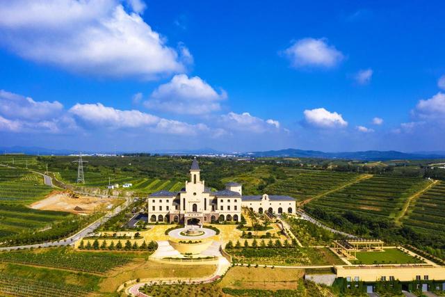 周末别去人多的地方了，这5个"反向旅游"目的地现在人少景好