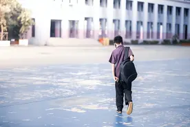 低龄或不再是“免罚符”！最高检：加强未成年罪错行为分级干预矫治图片