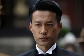 演员谭凯：51岁仍未婚，有北京户口依然选择定居青岛，他后悔了吗图片