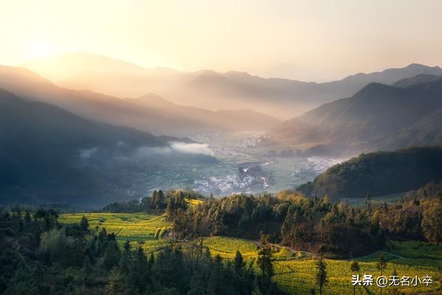 突然发现，旅游其实就是一种精神救赎，只有精神内耗的人才需要它