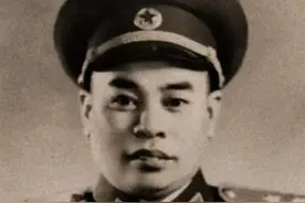 他任大军区空军司令好端端的，却转地方任书记，套级为行政6级图片