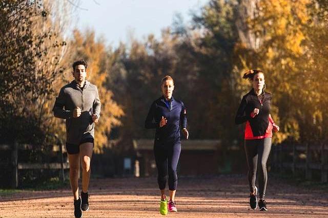 医生说：中年人最该跑步，但90%的人跑错了！