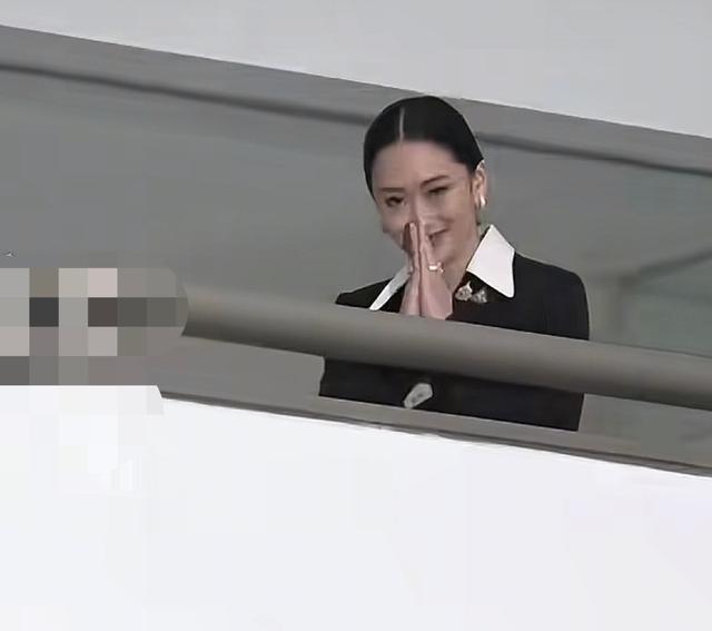 7比2，佩通坦复任已无悬念，泰国王室开后门，两人被送上被告席
