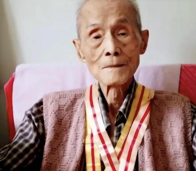 江苏一百岁老人，时隔60多年才突然发现：自己是中央特科重要人员