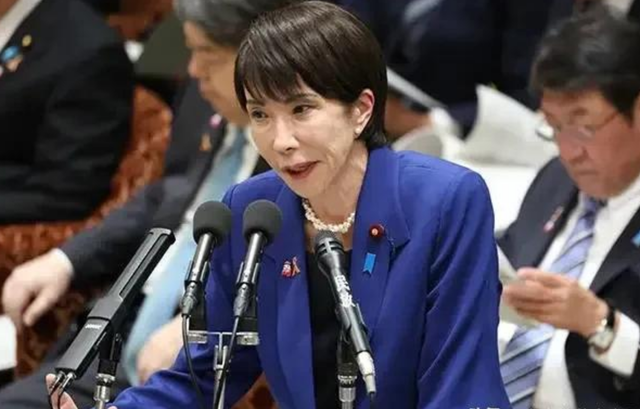 沉默11天后，高市早苗发声，让14亿中国人失望 ，强迫中方与她见面