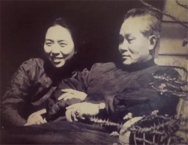 抗日名将孙立人，棺椁35年未入土 ，儿子九三阅兵后提迁葬
