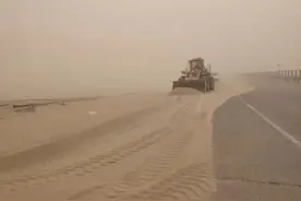 受恶劣天气影响内蒙古10条高速、6条国省干线实施交通管制图片