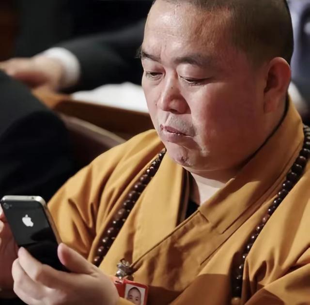 释永信伙食大曝光！三餐就这几样，对比旁边50元斋饭我看懵了