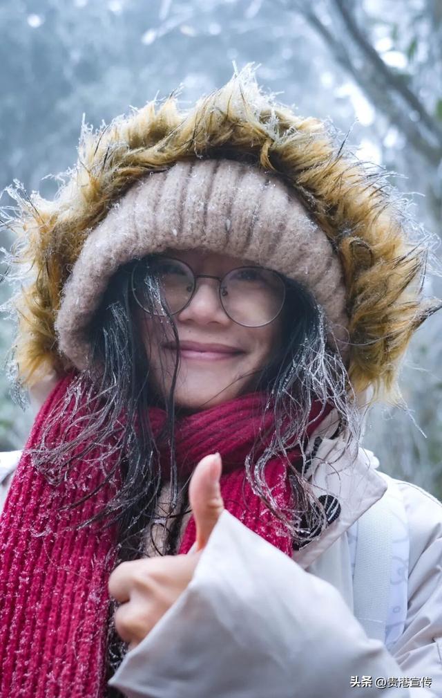 平天山美成了银装素裹的童话世界！贵港人：冷到发抖也要去