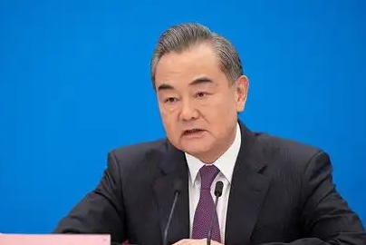 24小时内，委内瑞拉致电北京，中方回了一句话	，告诫美国不许胡来