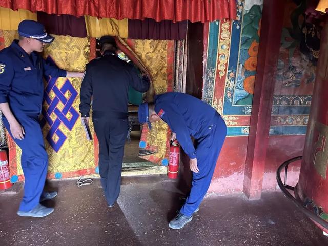 消防安全“进寺庙” 念好安全“防火经”