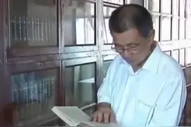 2005年男子整理母亲遗物，意外发现神秘图纸，专家看后震惊不已图片