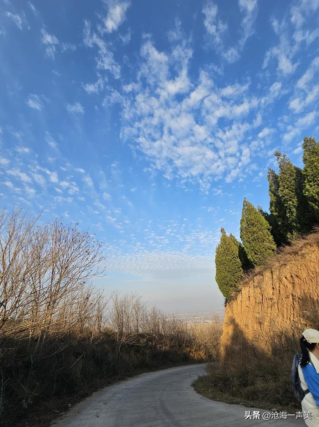 夕阳山外山，白云林中林，风景如画，美不胜收，不容错过!