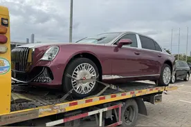 新车 | 广州车展探馆：红旗国雅双色版曝光，即将上市/4.0T V8混动图片