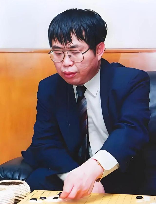 聂卫平逝世，安徽农村妇女泪洒痛悼，感人至深	。