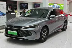 入门版9.98万的秦L，和其他版本差距有多大，原来中配才最香图片