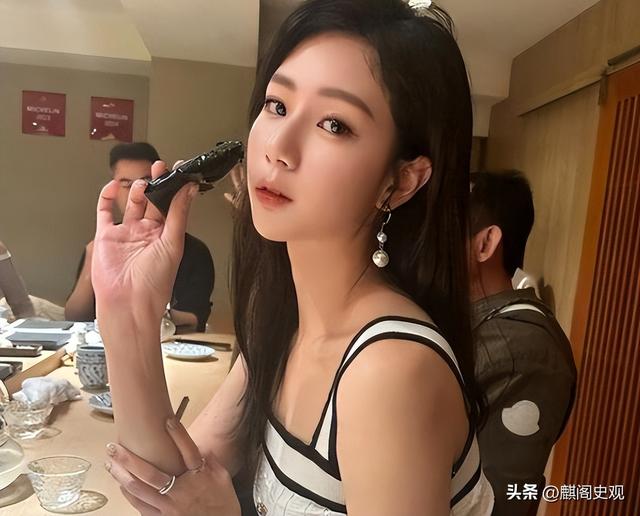 知名女星被曝是少林方丈的情妇？照片流出！女主辟谣，内幕曝光