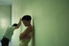 当一个人给你这3种感觉时，就该放手了图片