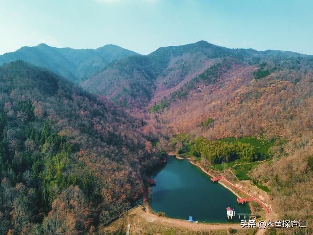 庐江柯坦虎洞童话谷：漫山红叶映童趣 冬游打卡“醉”合肥