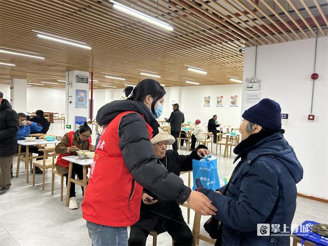 寻找旅居云南的100个人·昆明篇｜重庆姑娘李永春扎根社区的青春叙事