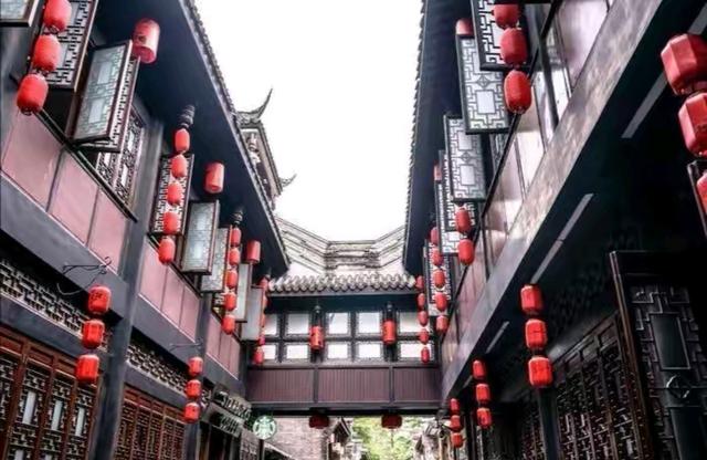 邂逅成都，沉醉天府