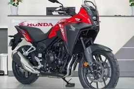 从CB400X到NX400，本田中排ADV是如何自我阉割的？图片