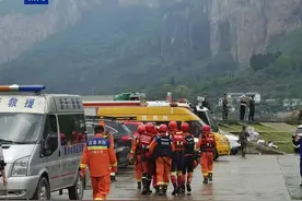 贵州黔西市游船倾覆事故最后一名失联人员被找到，已无生命体征，事故共造成10人死亡图片