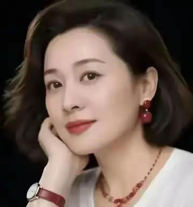 两性交往，要想刺激女人的荷尔蒙，只需记住这6点	，绝对让她上头