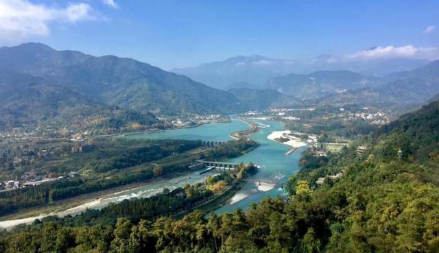 四川旅游景点排名前十名，九寨沟排第一位
