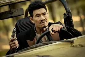 《火线狙击》上映，露肉露腿，嘎子哥缉毒片，活生生搞成三俗神片图片